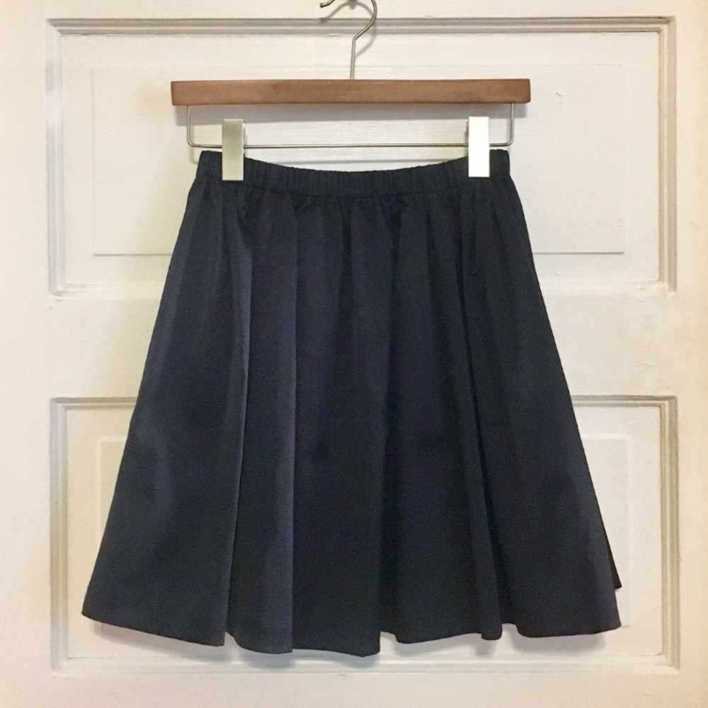 Kate Spade Black Satin Circle Skirt, size 4